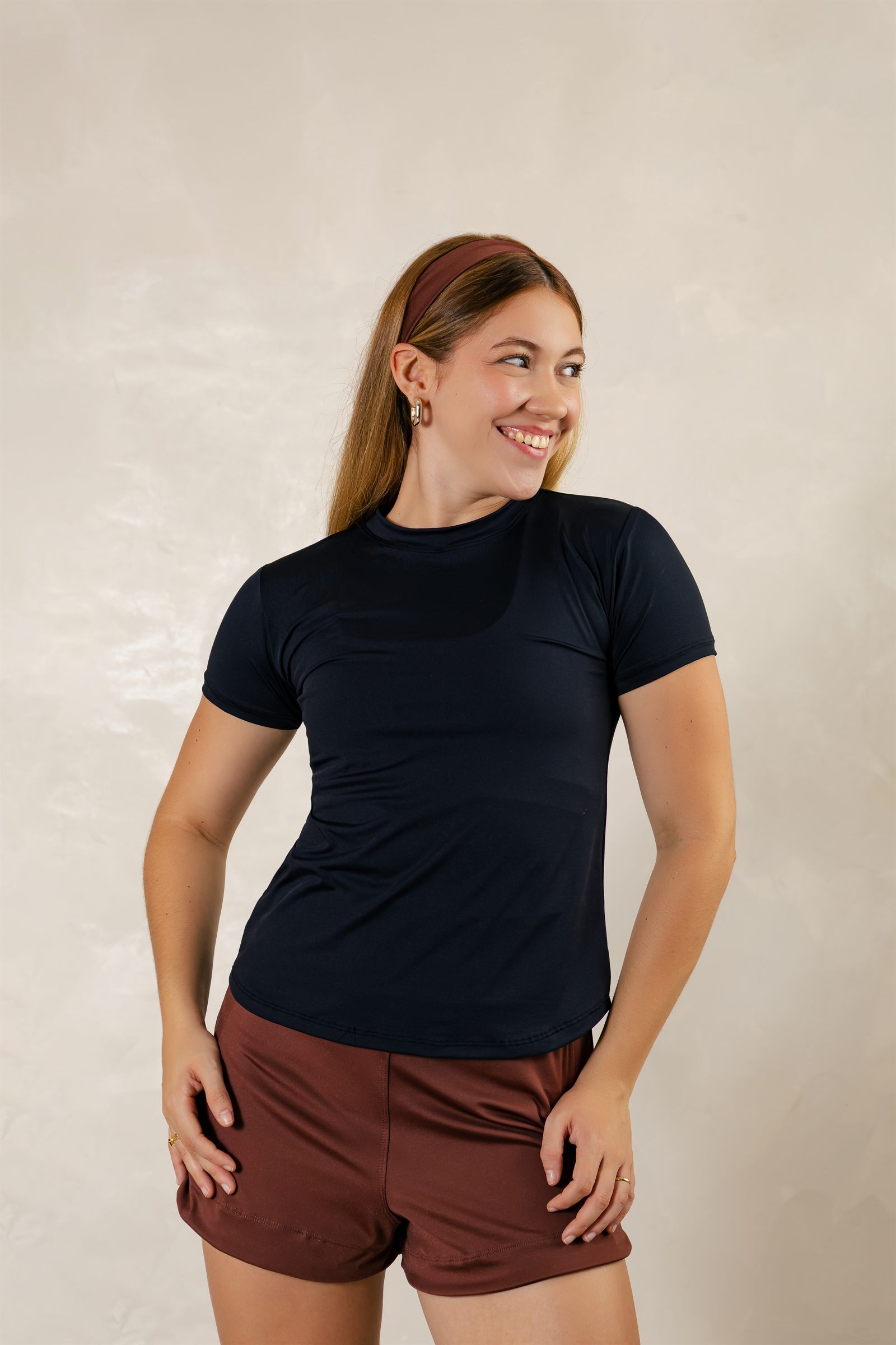 Blusa Slim Fit — Preto